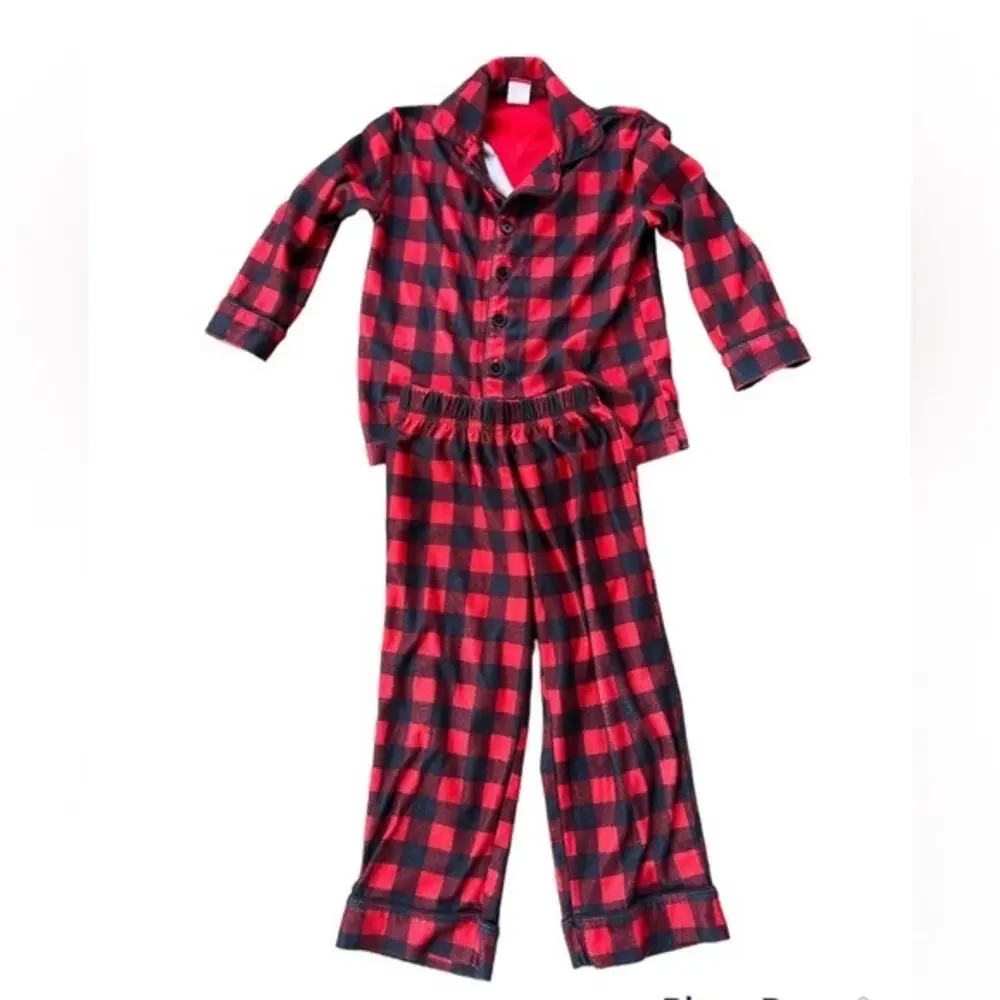 Kid’s size 4‎ Christmas pajamas red Buffalo plaid